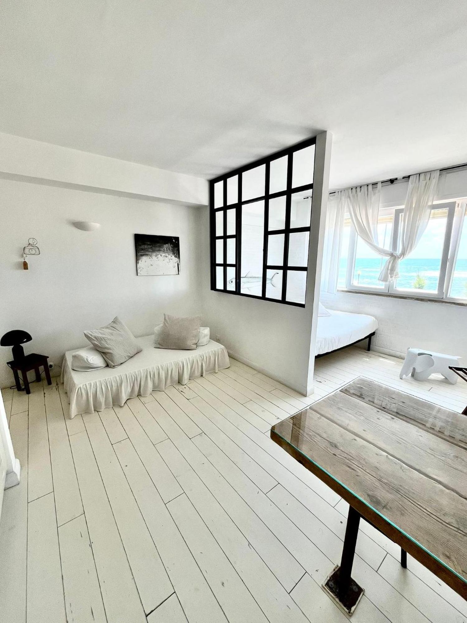 Sunset Loft Apartment Livorno Room photo